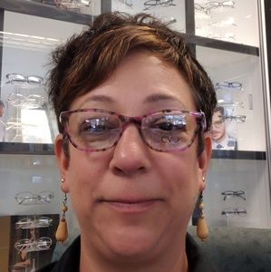 Meet your Posher, Christine